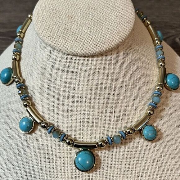 Premier Designs Jewelry BON VOYAGE Necklace NWOT - Picture 1 of 3